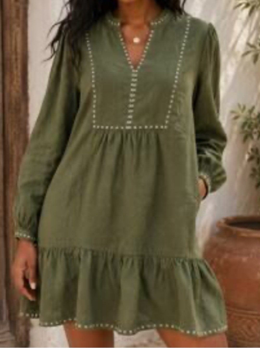 Magaschoni linen dress size Small sage green, pockets, embroidered, lined BOHO